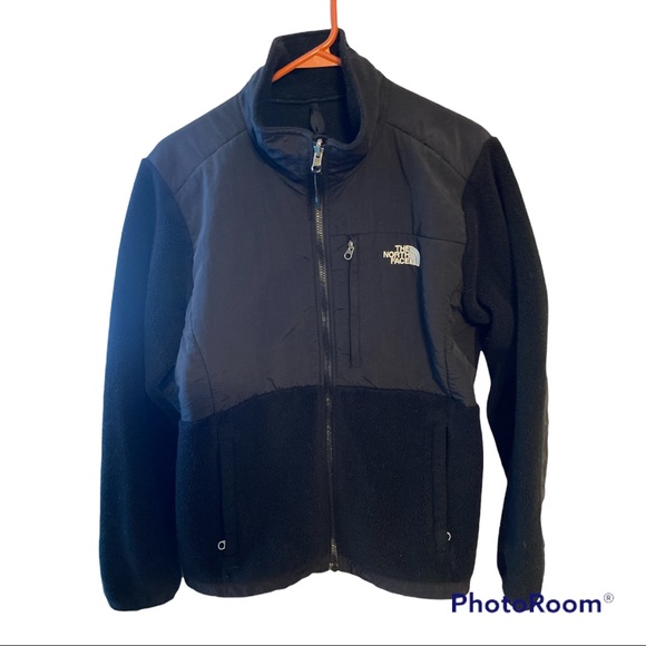 The North Face Jackets & Blazers - North face Polartec women’s black jacket size L
